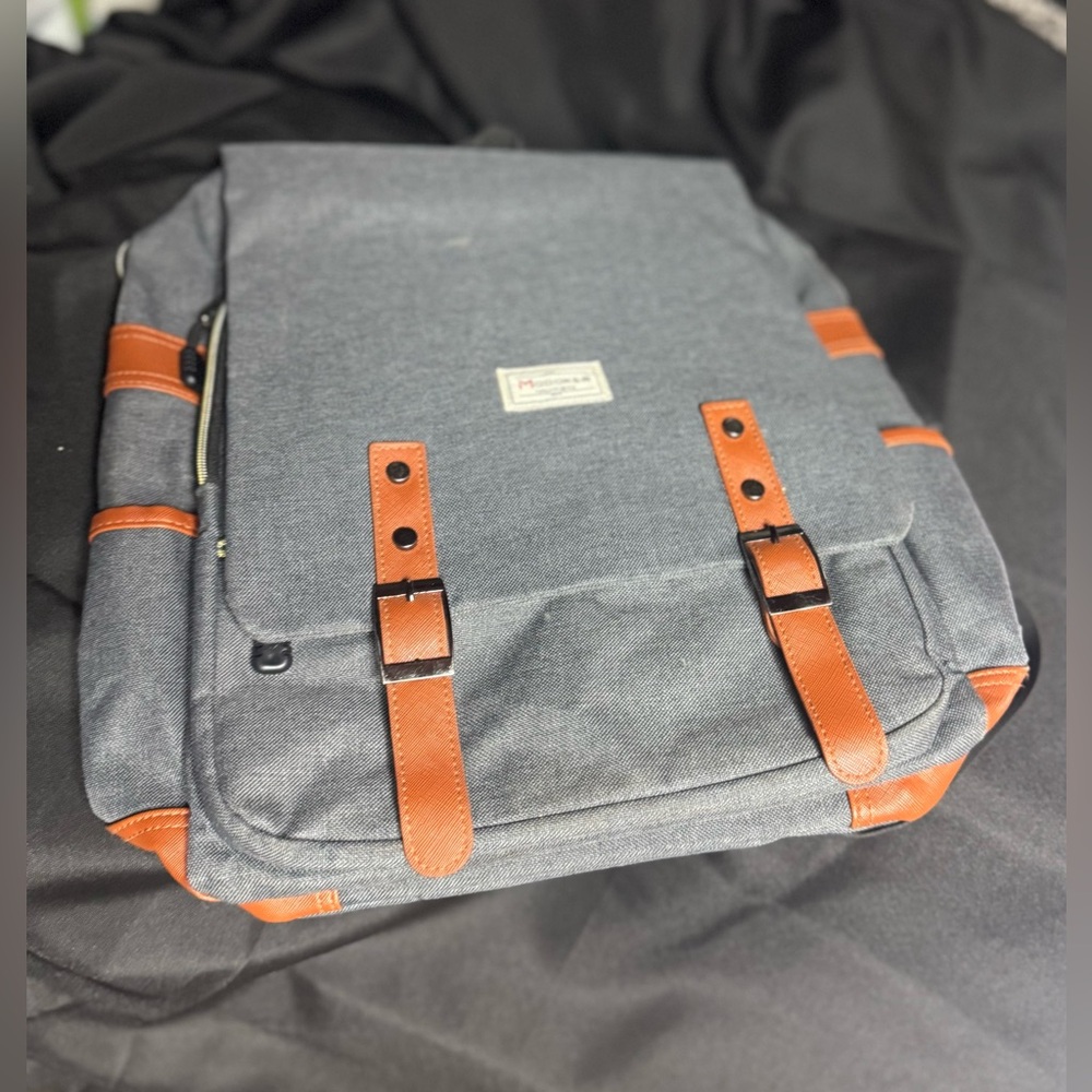 Modokor Gray And Brown Laptop Backpack - image 1